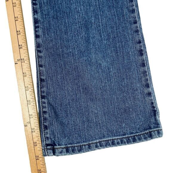 Levi's 515 Jeans Womens 12 Blue Neuveau Boot Cut Stretchy Western Cowgirl Denim - Picture 13 of 14